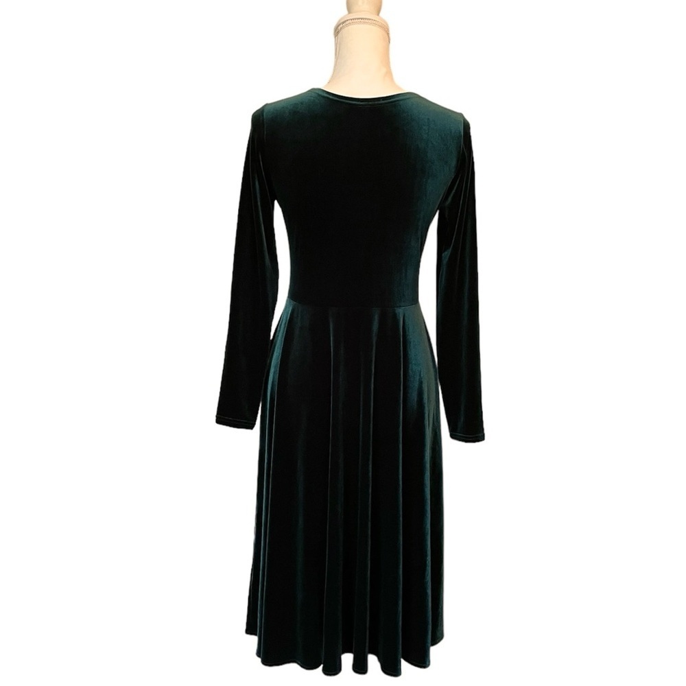 Enme Emerald Green Stretch Velvet Fit and Flare Long Sleeve Dress Women’s Small - Picture 10 of 14